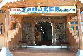 Hotel Zahgeer Continental Гулмарг Екстериор снимка